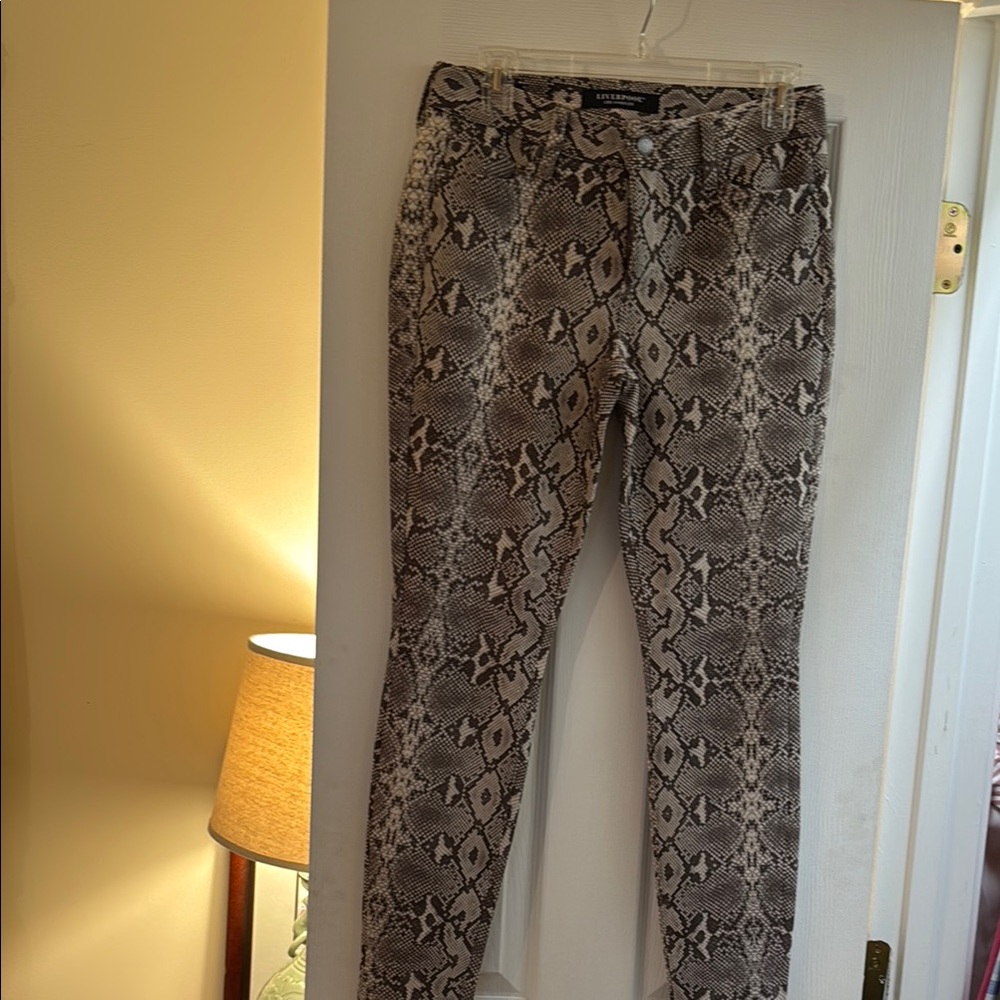 Liverpool Snakeskin Patterned Pants in Brown and Cream